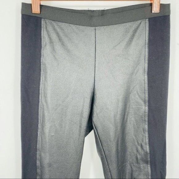 Y2K BCBGmazAzria black faux leather leggings bootcut sz 0 BoxF - Picture 2 of 6